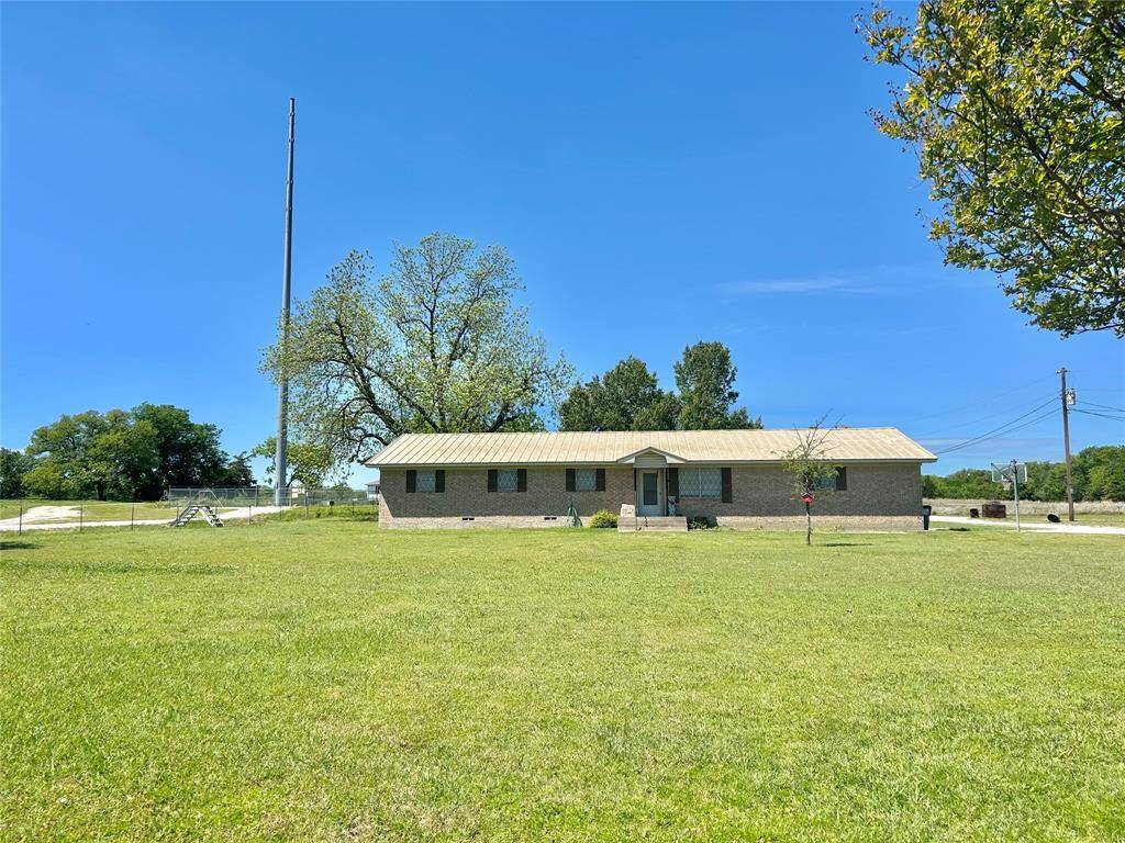 1651 Fm 371, Gainesville, TX 76240