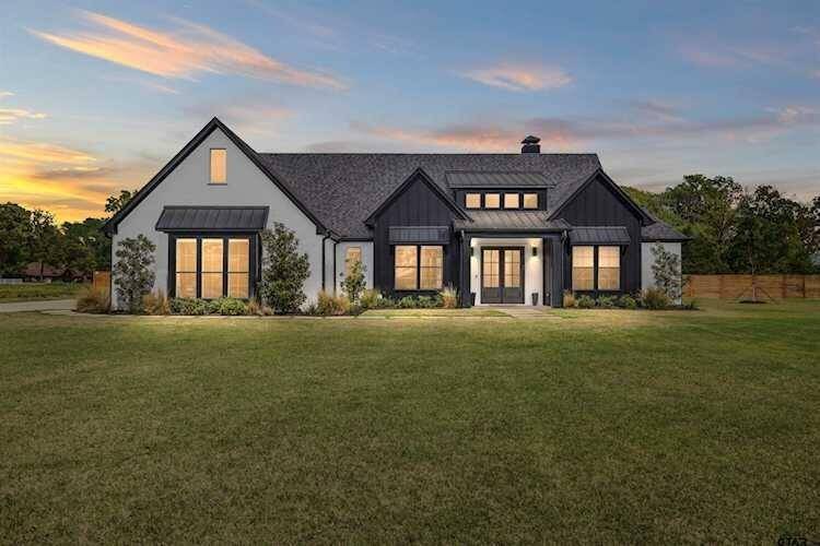 21197 N Gatlinburg, Bullard, TX 75757