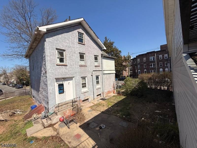 339 Myrtle Ave, Irvington Twp., NJ 07111