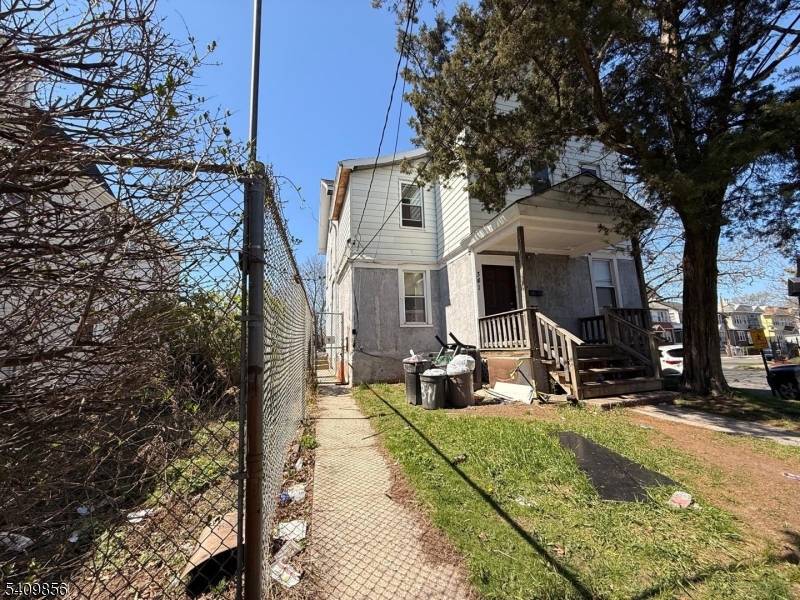 339 Myrtle Ave, Irvington Twp., NJ 07111