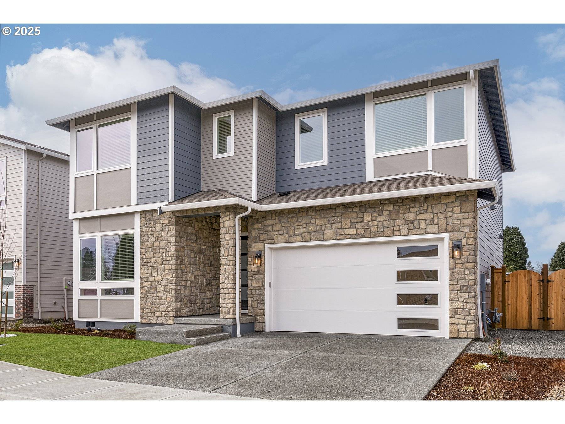 15213 SE TOWERS TER, Milwaukie, OR 97267