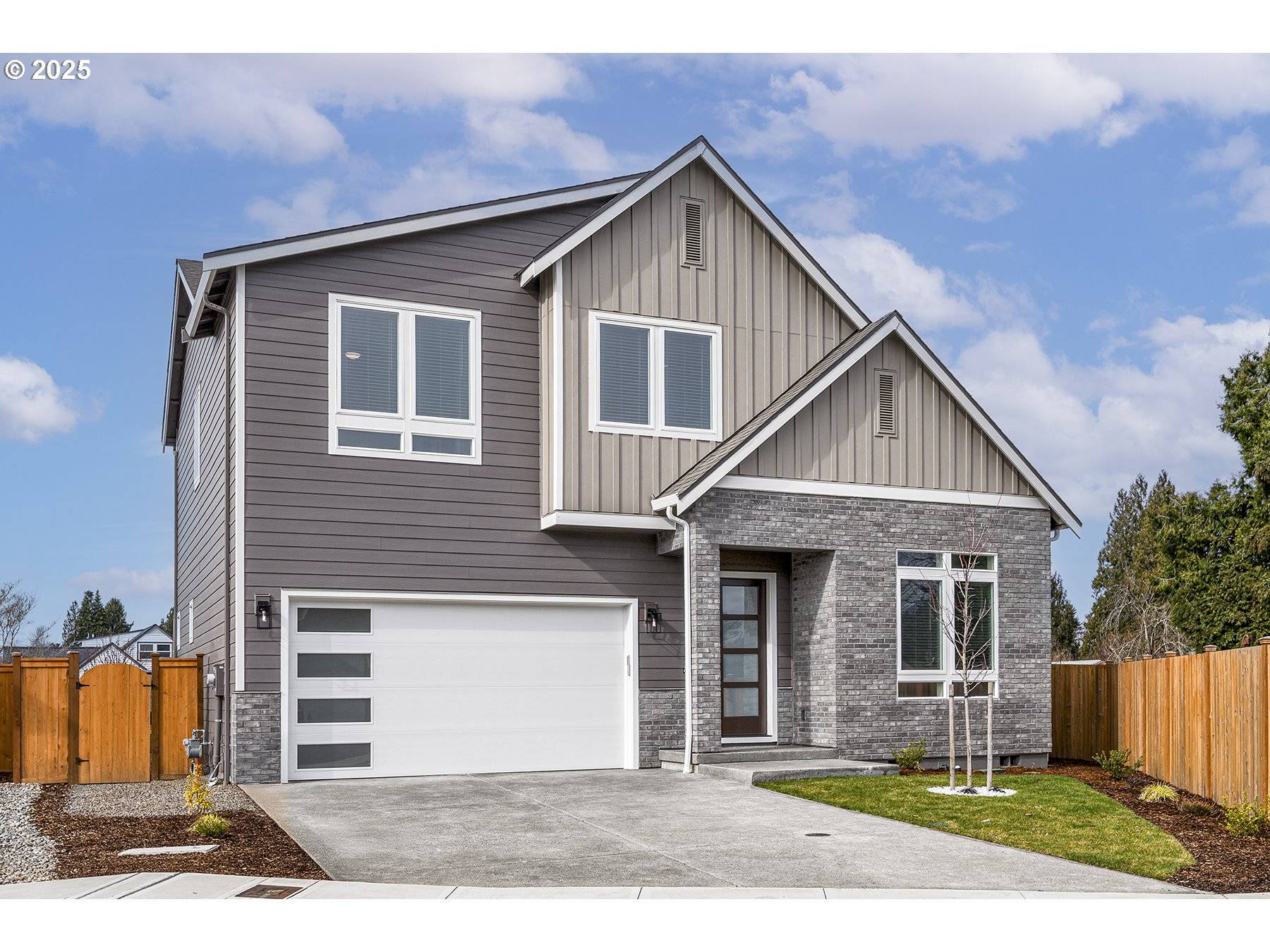 15201 SE TOWERS TER, Milwaukie, OR 97267