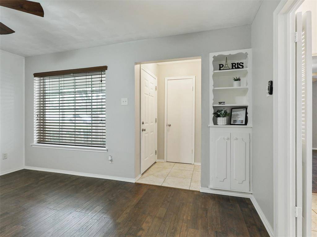 7022 Kingsbury Drive, Dallas, TX 75231