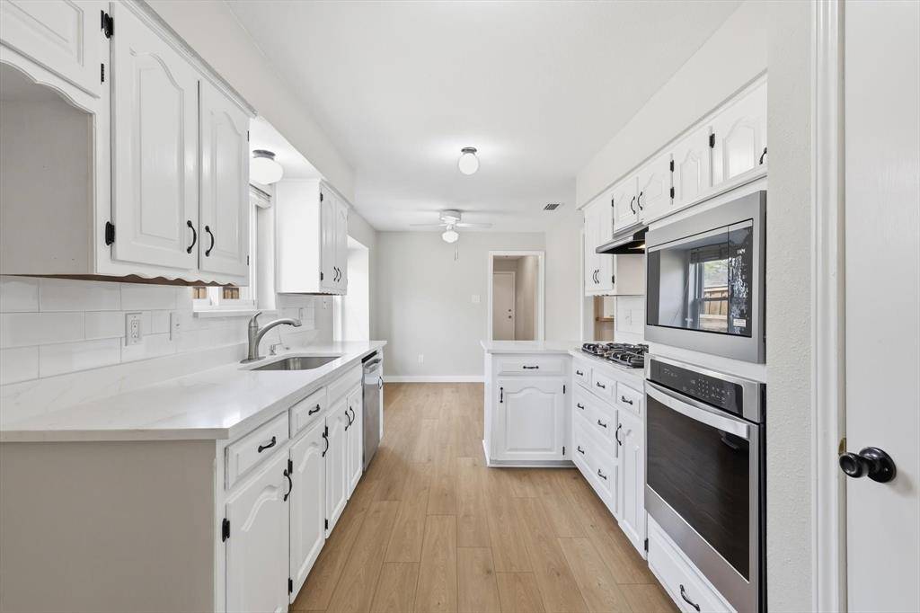 4008 Windy Crest Drive, Carrollton, TX 75007