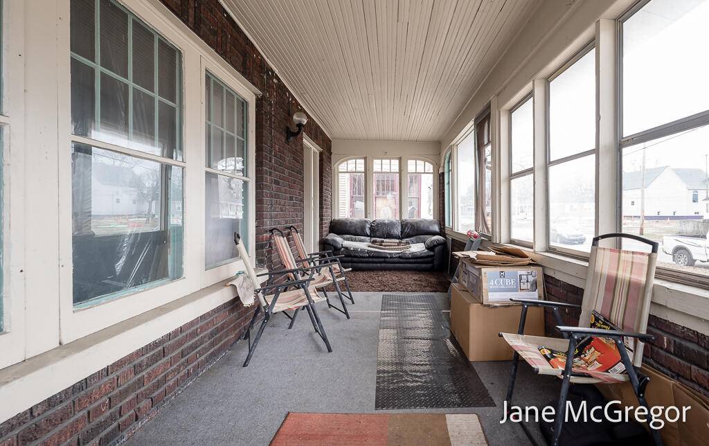 1350 Arthur ST, Muskegon City, MI 49442