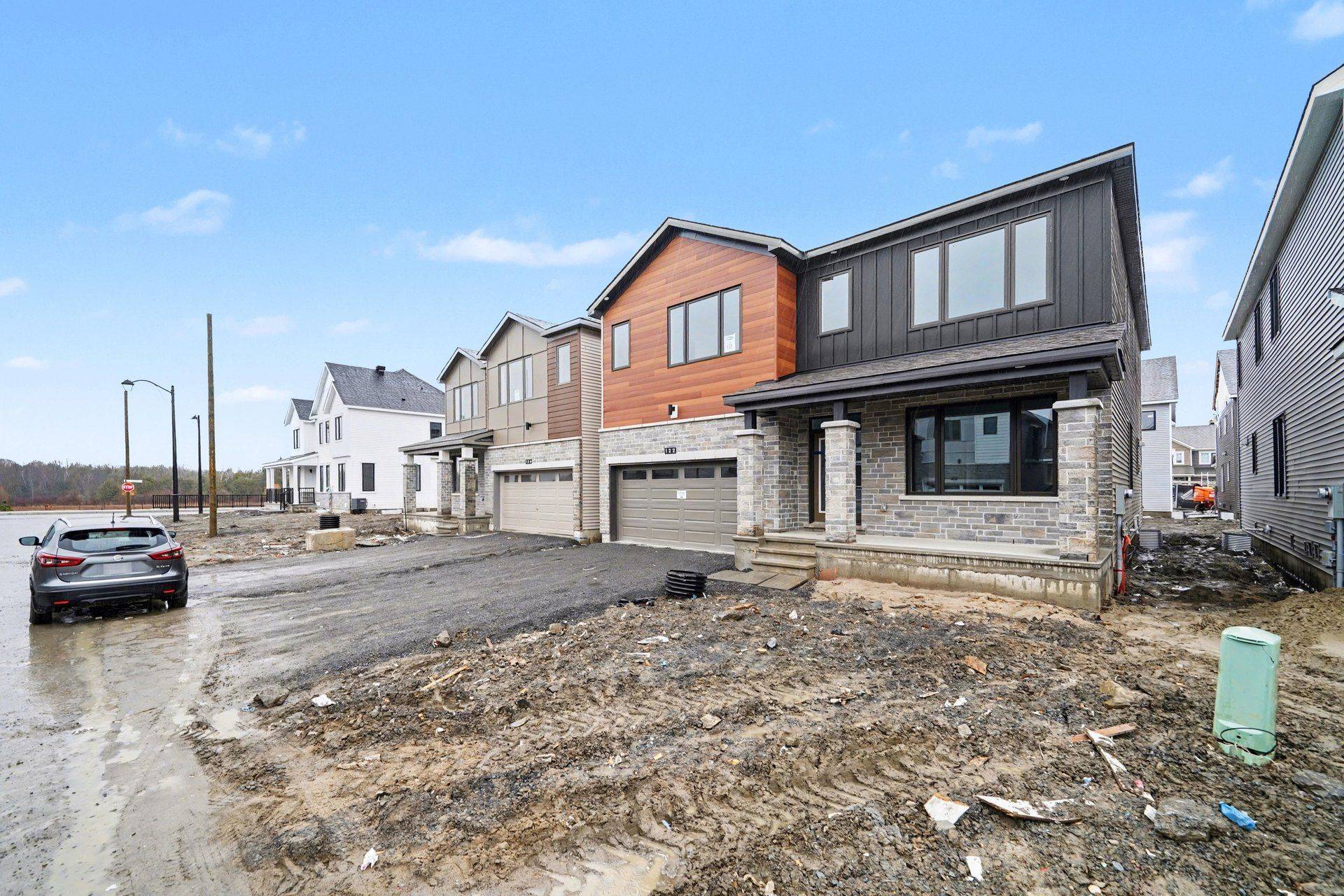 122 Viburnum TER, Stittsville - Munster - Richmond, ON K0A 2Z0