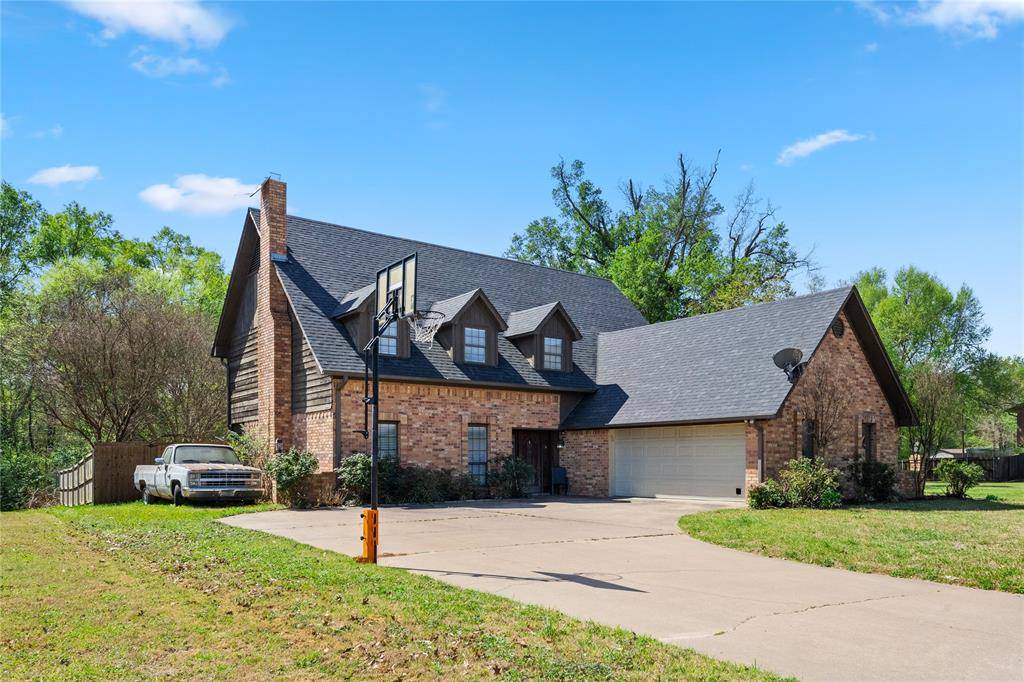 1712 Gena Drive, Sulphur Springs, TX 75482