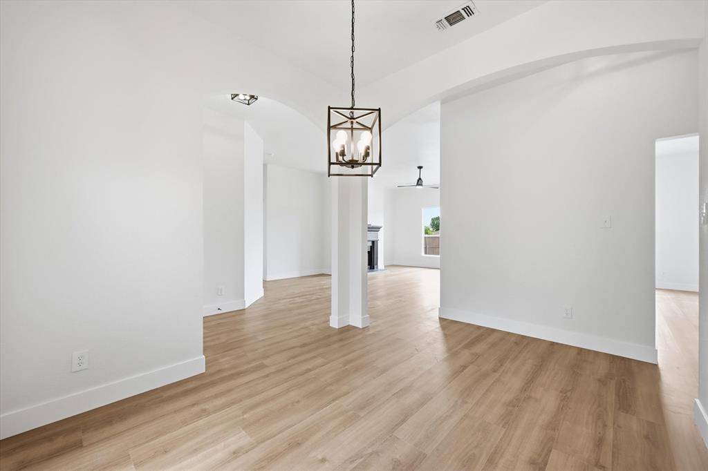 1500 La Mirada, Denton, TX 76208