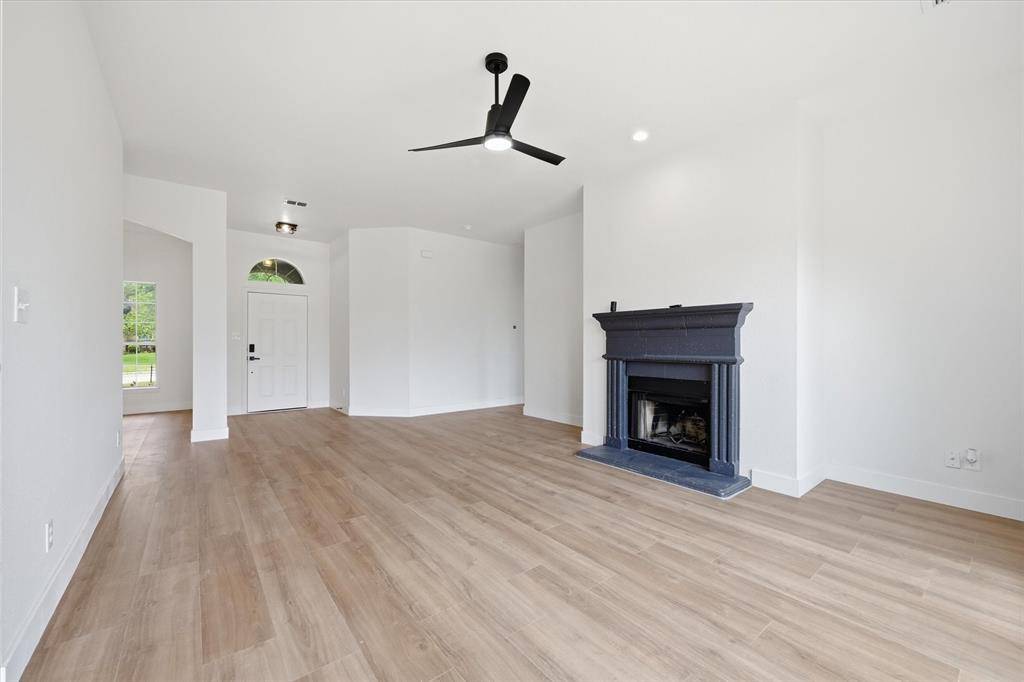 1500 La Mirada, Denton, TX 76208