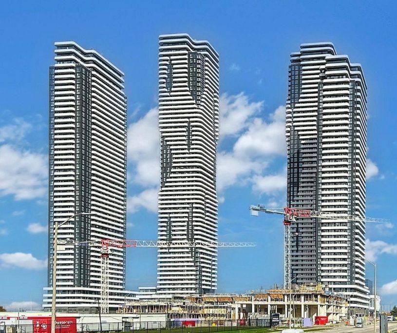 8 interchange WAY #612, Vaughan, ON L4K 0P9