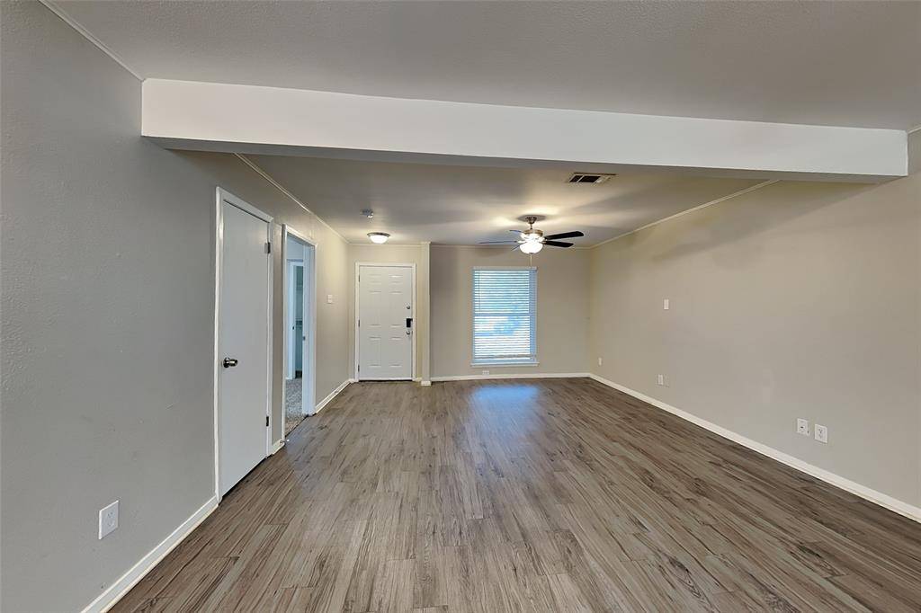 1018 N Lucas Drive, Grapevine, TX 76051