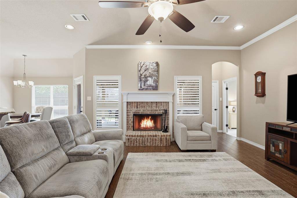 2134 Sagewood Drive, Weatherford, TX 76087