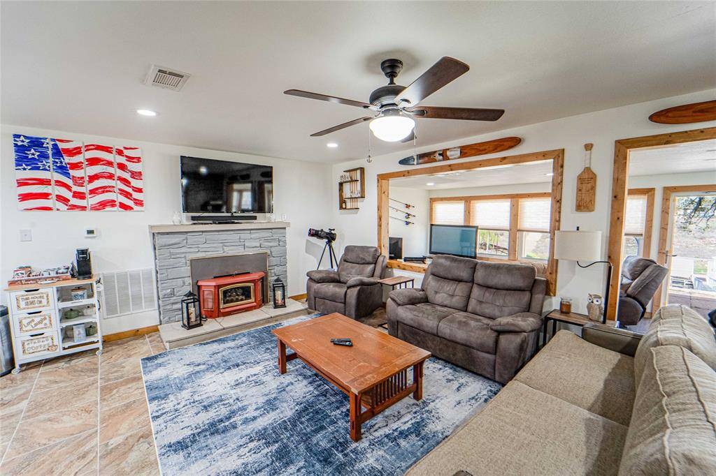 2322 Fm 3201, Breckenridge, TX 76424