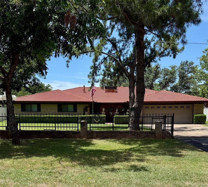 3093 County Road 264, Breckenridge, TX 76424