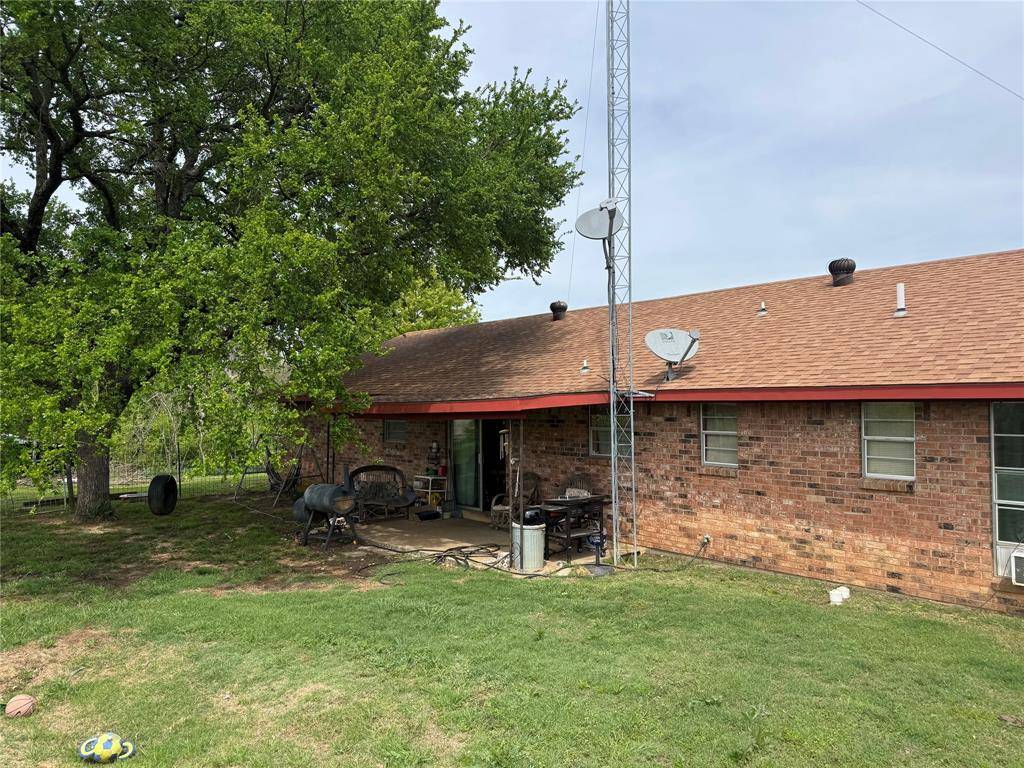 12745 Fm 274, Ravenna, TX 75476