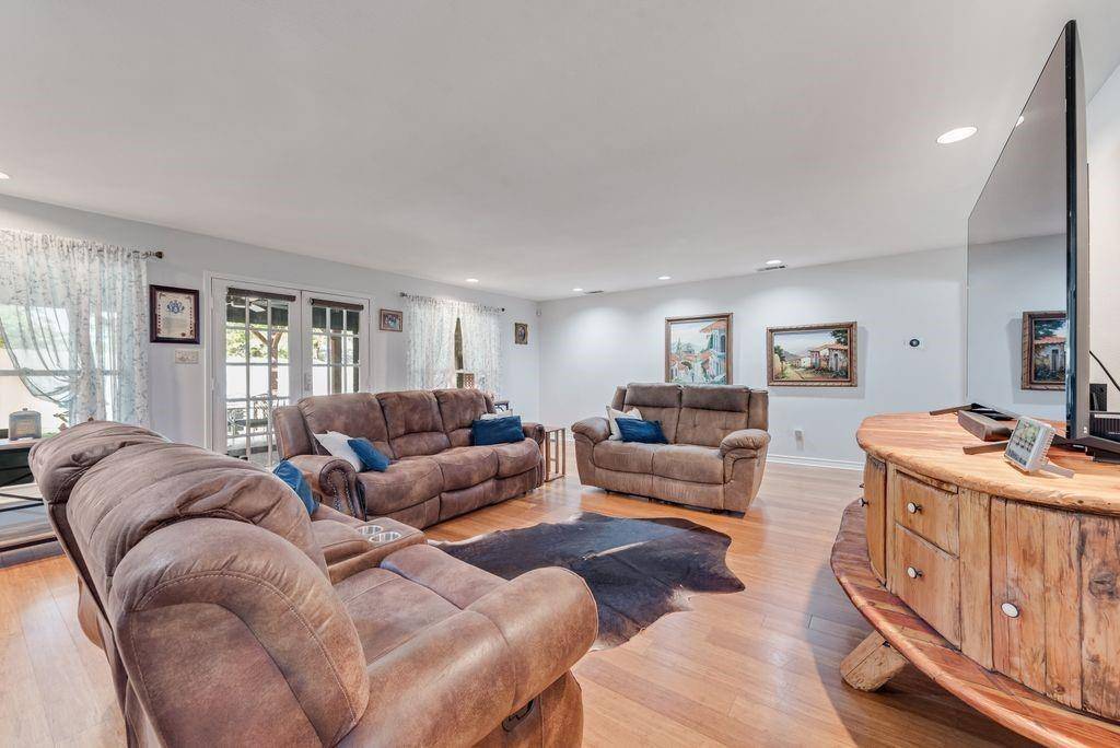 6155 Highwoods Court, Fort Worth, TX 76112