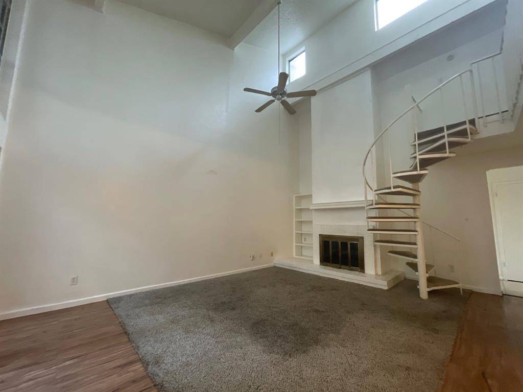 9726 Amberton Parkway, Dallas, TX 75243