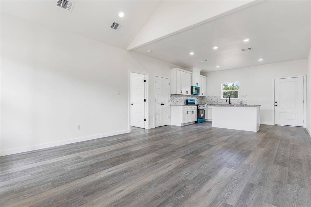 3426 Sumac Drive, Granbury, TX 76048