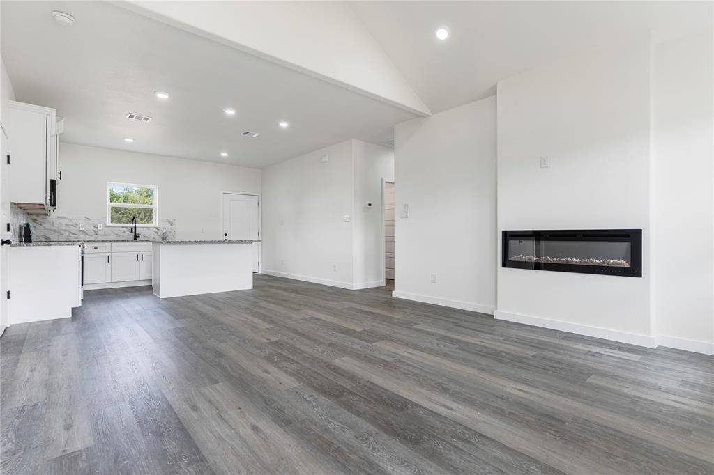 3426 Sumac Drive, Granbury, TX 76048