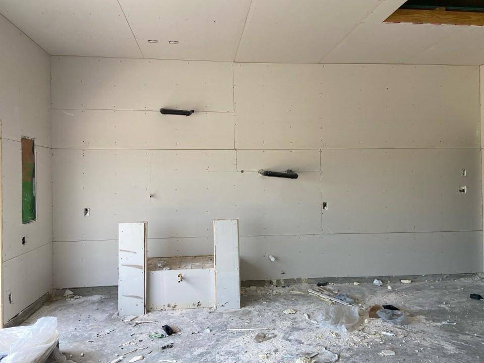 139 Big Sky Road, Decatur, TX 76234