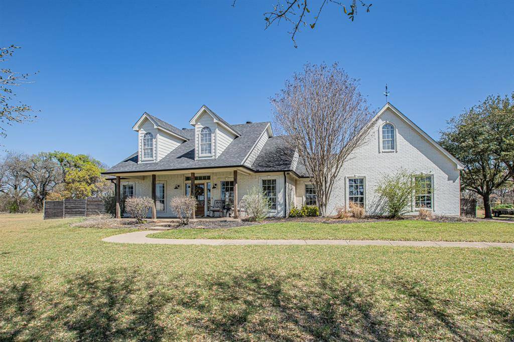 188 S Bear Creek Lane, Cresson, TX 76035