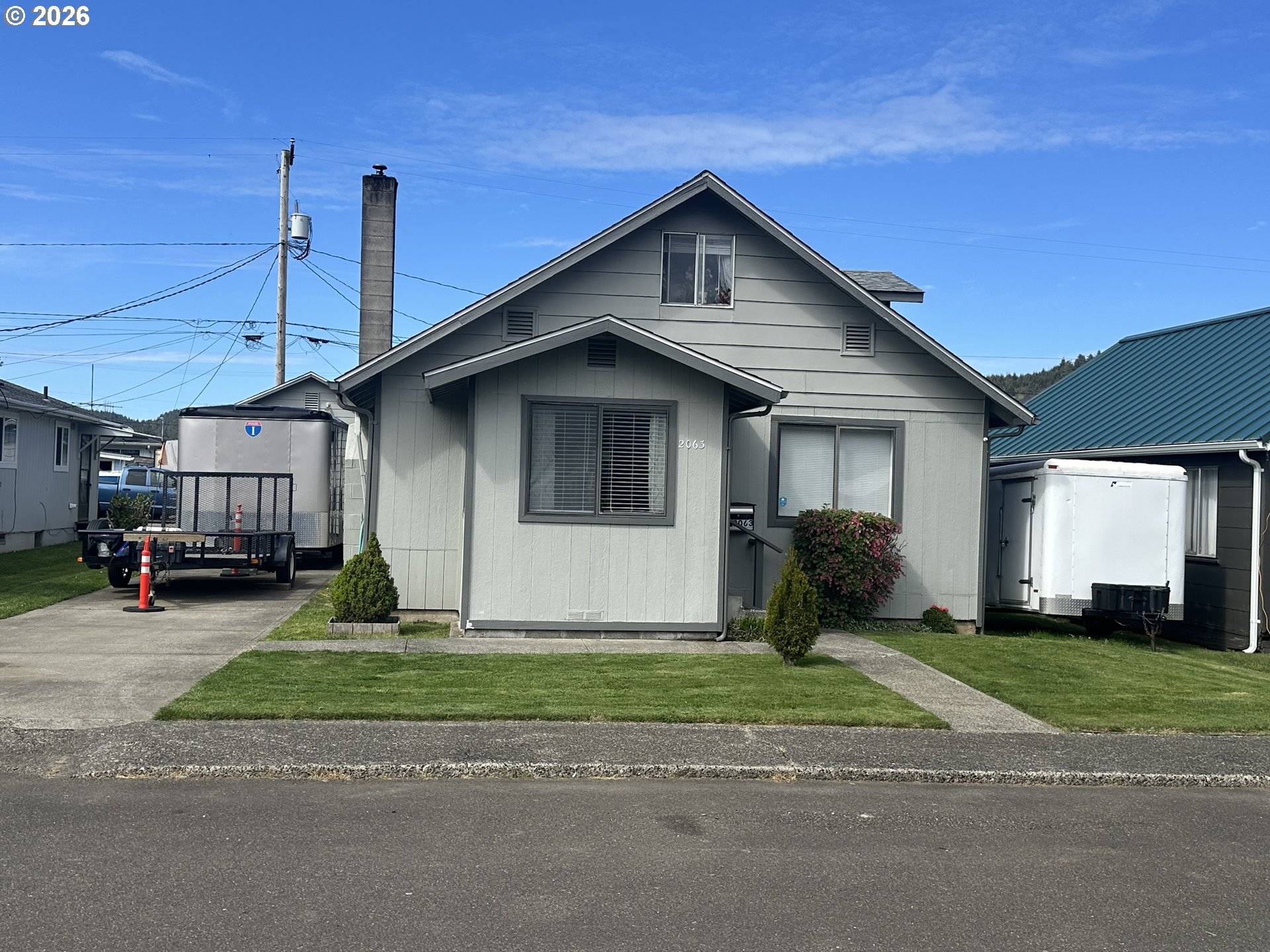 2063 ALDER AVE, Reedsport, OR 97467