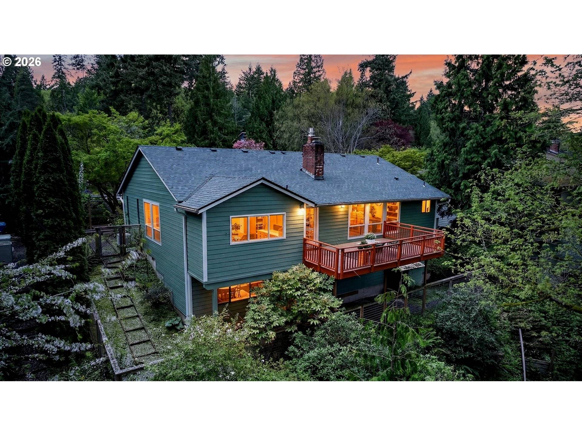 10430 SW 14TH DR, Portland, OR 97219