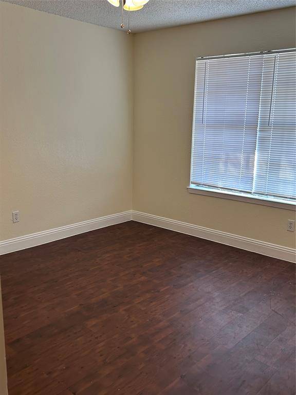 605 Mcqueary Street, Arlington, TX 76012