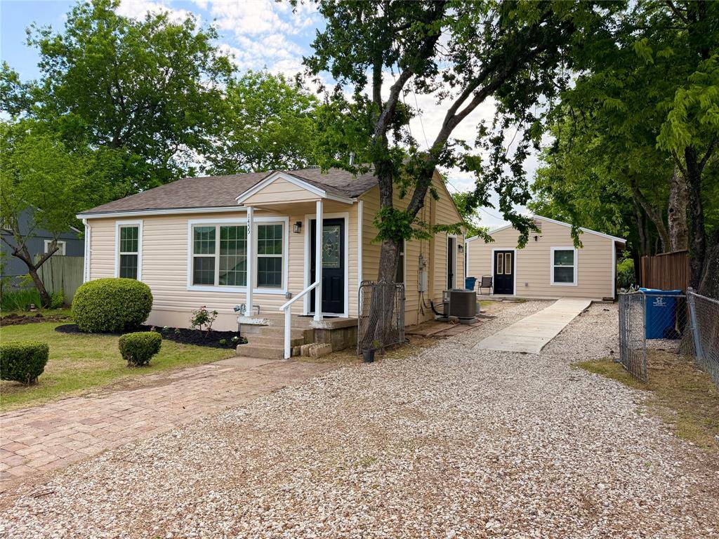 1455 Honor Drive, Desoto, TX 75115