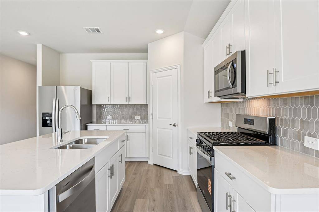 2208 Nicole Drive, Denton, TX 76208