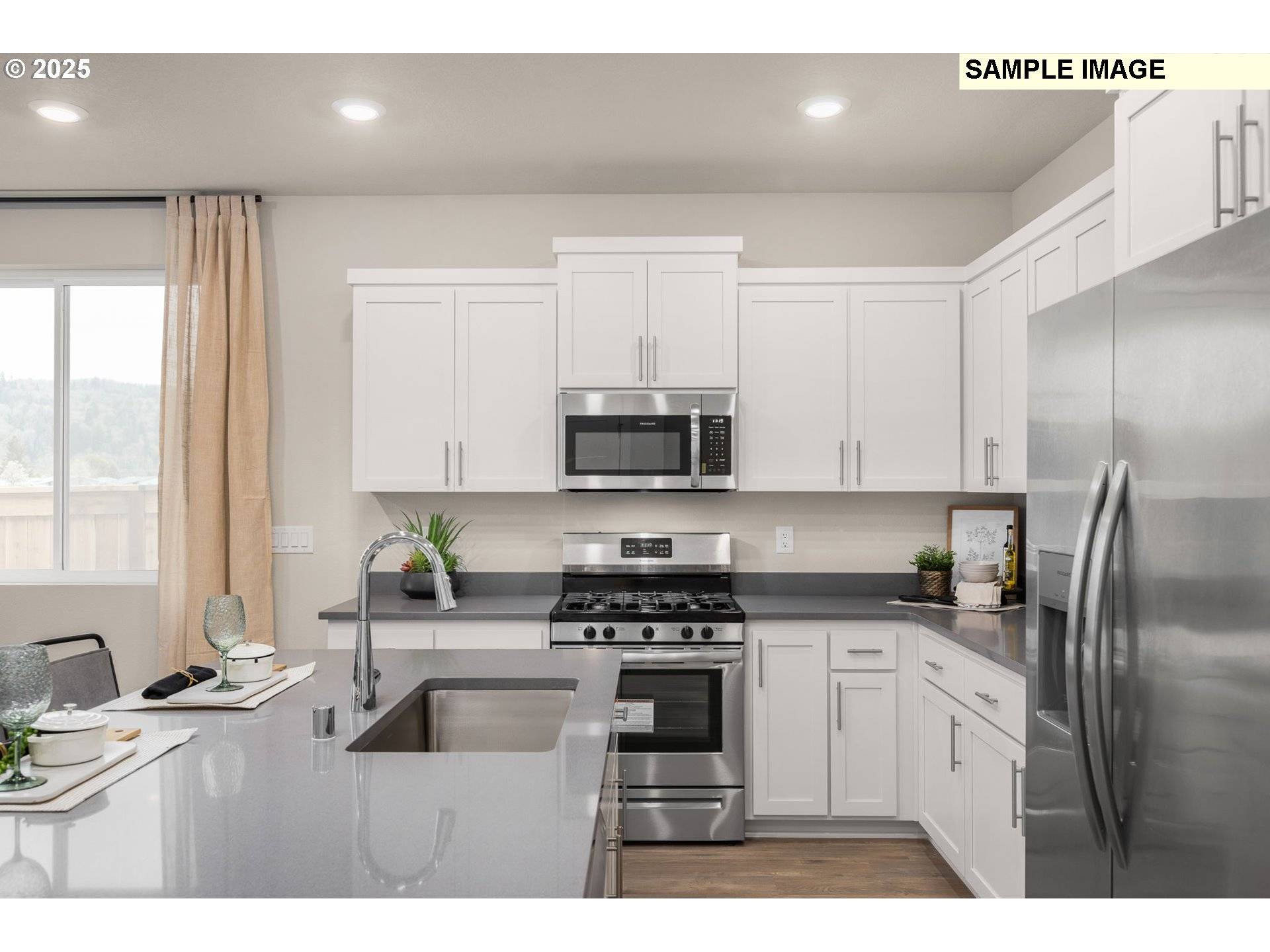 5772 Edward CT SE, Albany, OR 97322