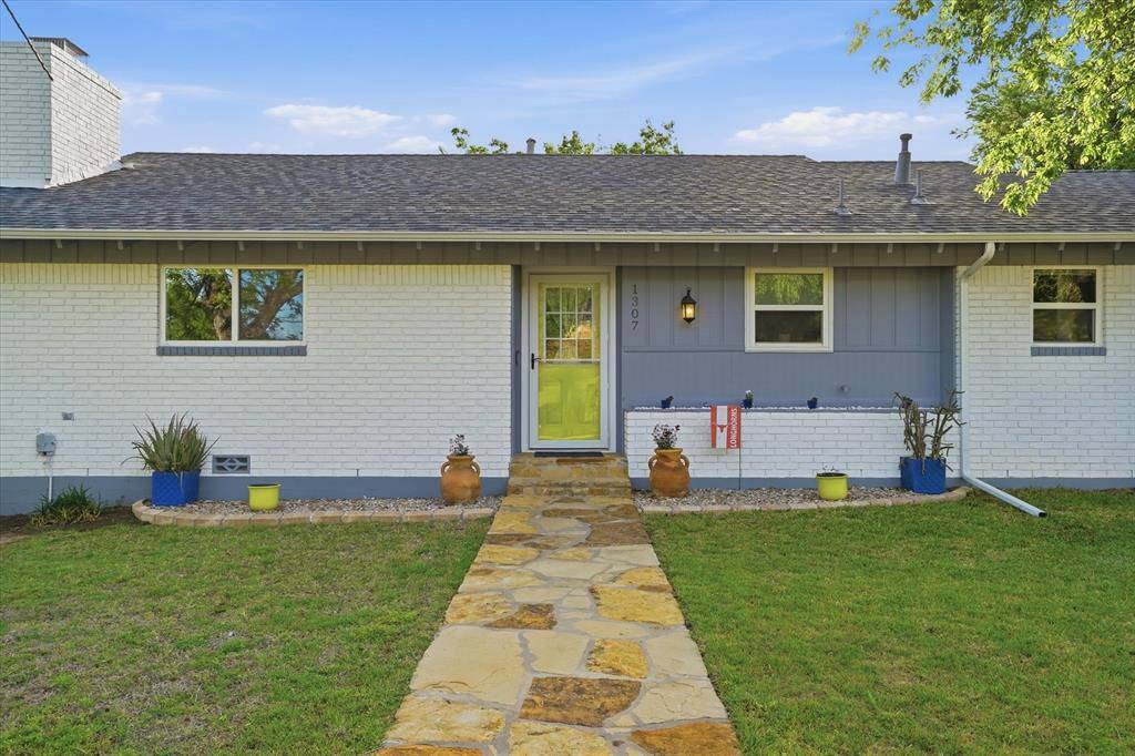 1307 Bois D Arc Street, Weatherford, TX 76086