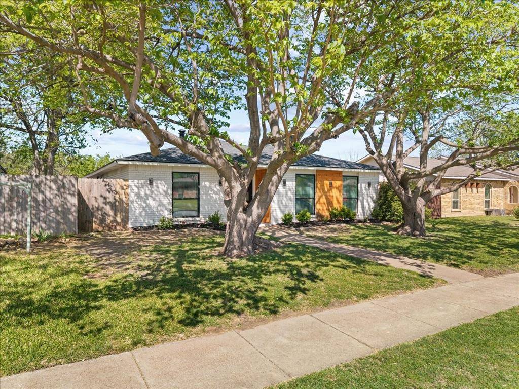 5089 Nash Drive, The Colony, TX 75056