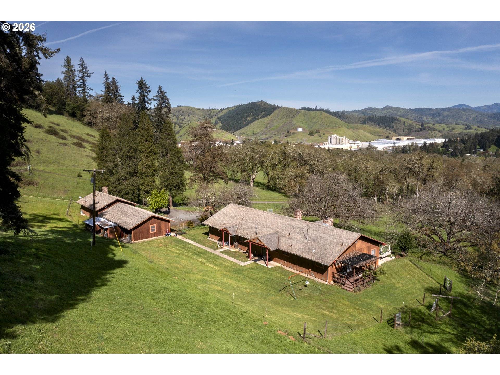 1349 WILLIS CREEK RD, Winston, OR 97496