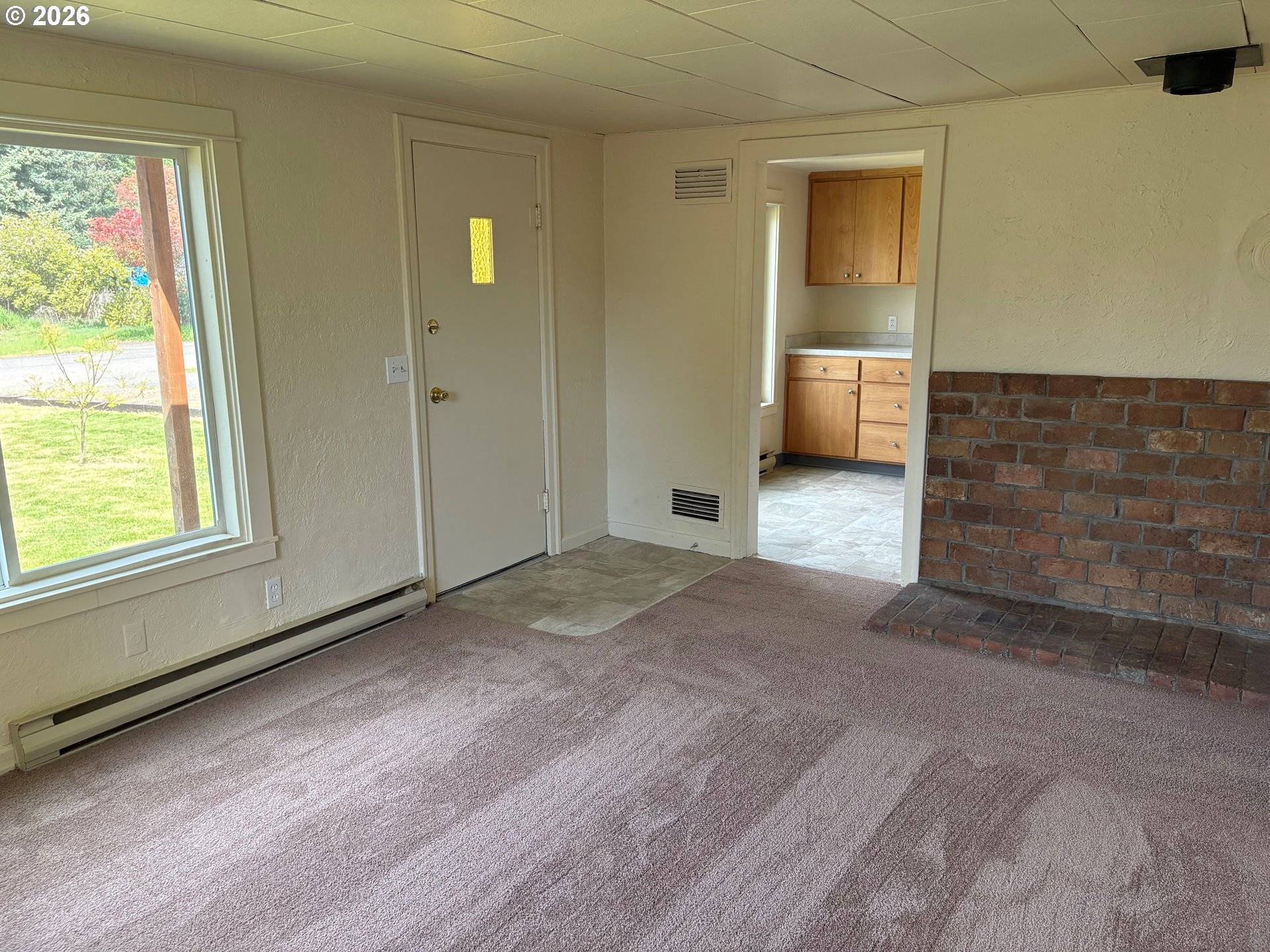 200 AZALEA DR, Eugene, OR 97404