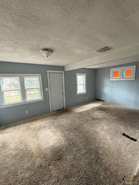 16845-7 Dolphin ST, Detroit, MI 48219