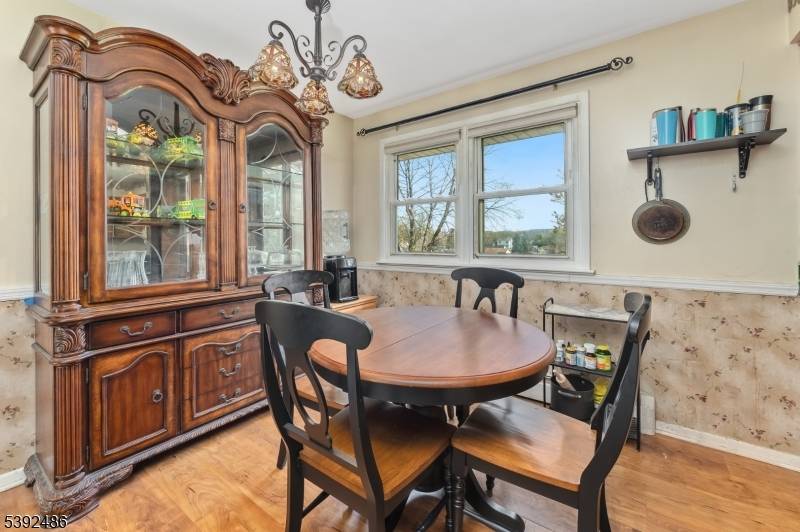 904 Sampson Ave, Alpha Boro, NJ 08865