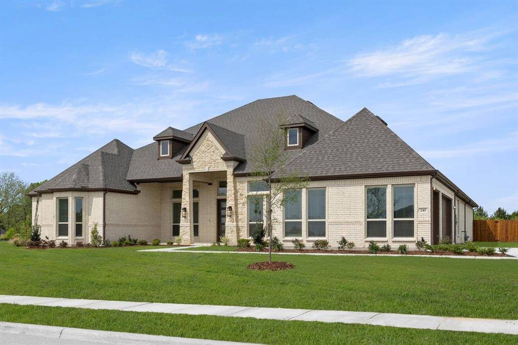 241 Broadmoor Lane, Ovilla, TX 75154