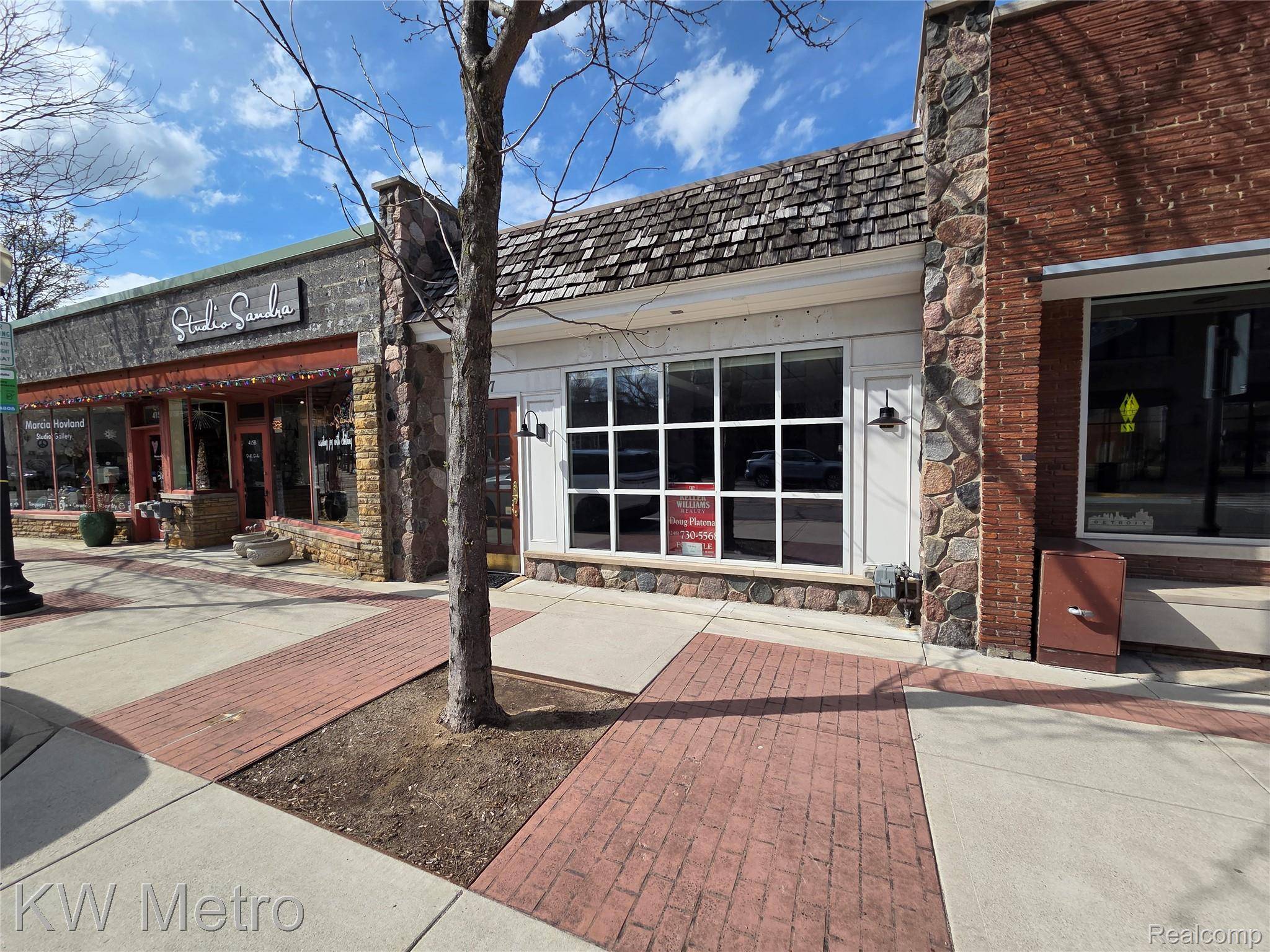 417 E 4th ST, Royal Oak, MI 48067