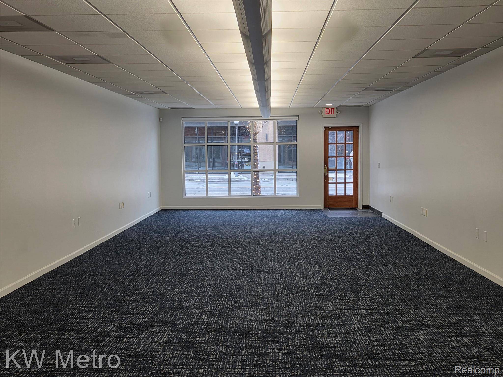 417 E 4th ST, Royal Oak, MI 48067