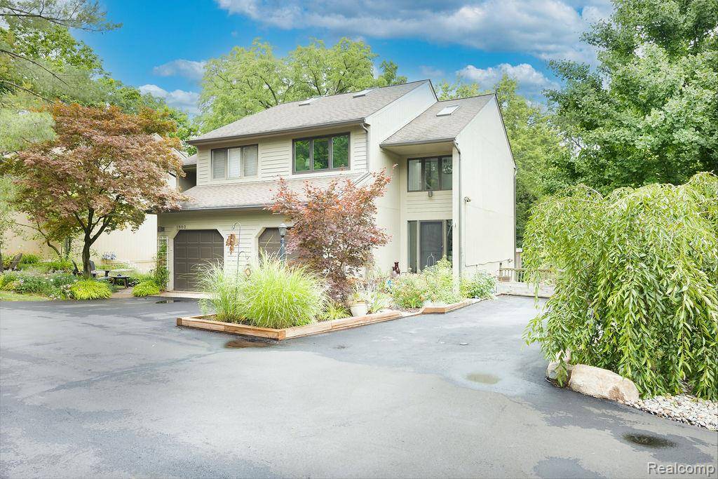 1880 W Liberty ST, Ann Arbor, MI 48103