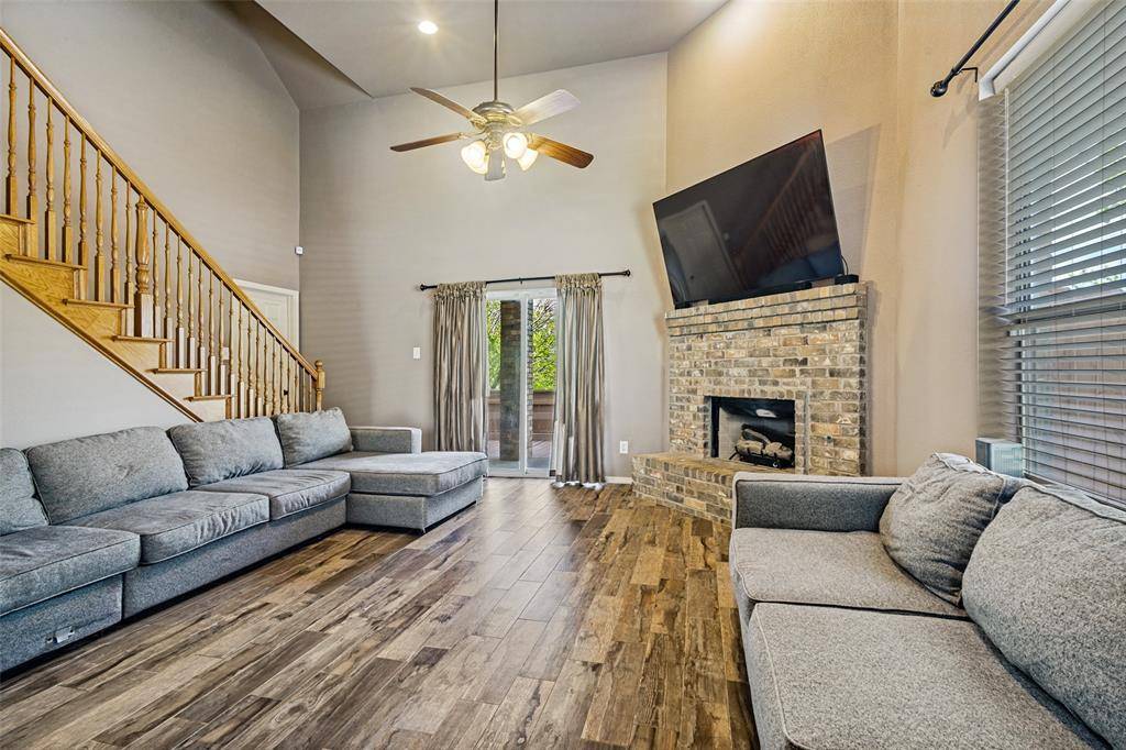 1 Pleasant Valley, Sanger, TX 76266