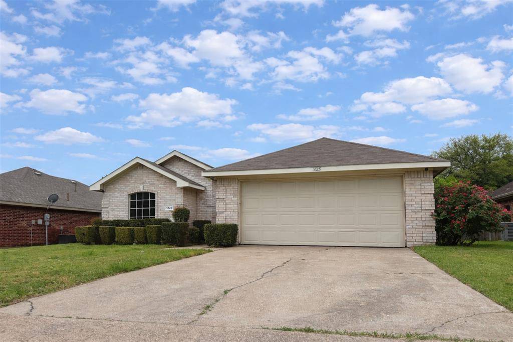 1325 Aviary Drive, Desoto, TX 75115
