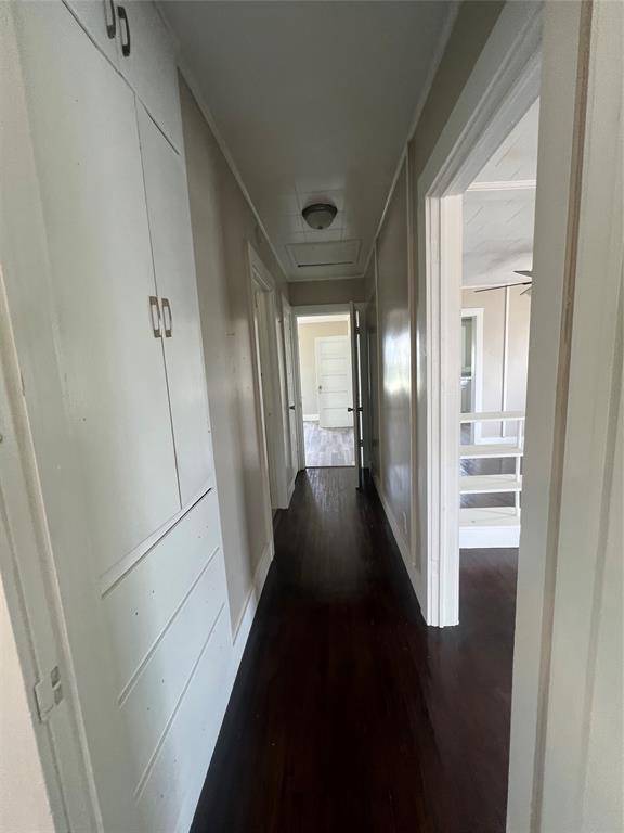 107 N Miller Street #1/2, Breckenridge, TX 76424