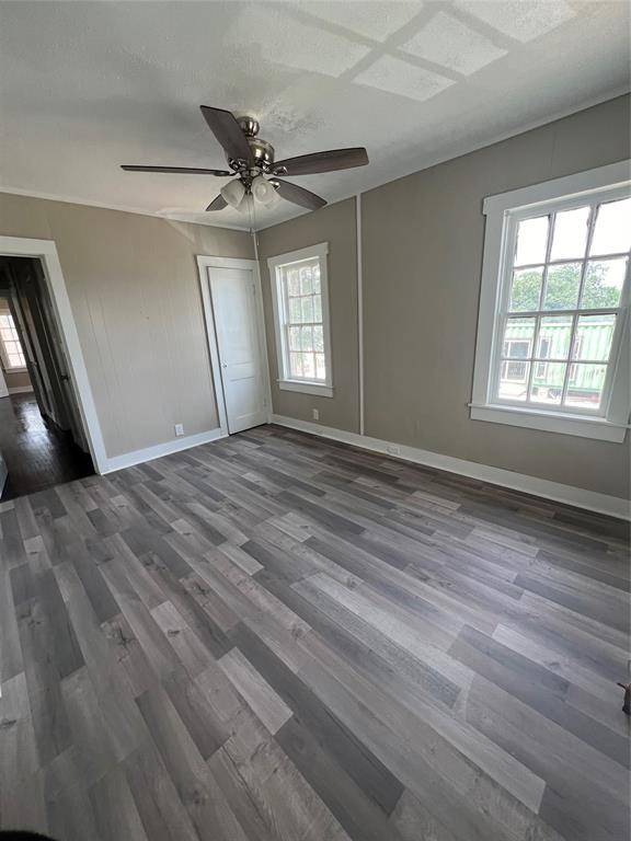 107 N Miller Street #1/2, Breckenridge, TX 76424