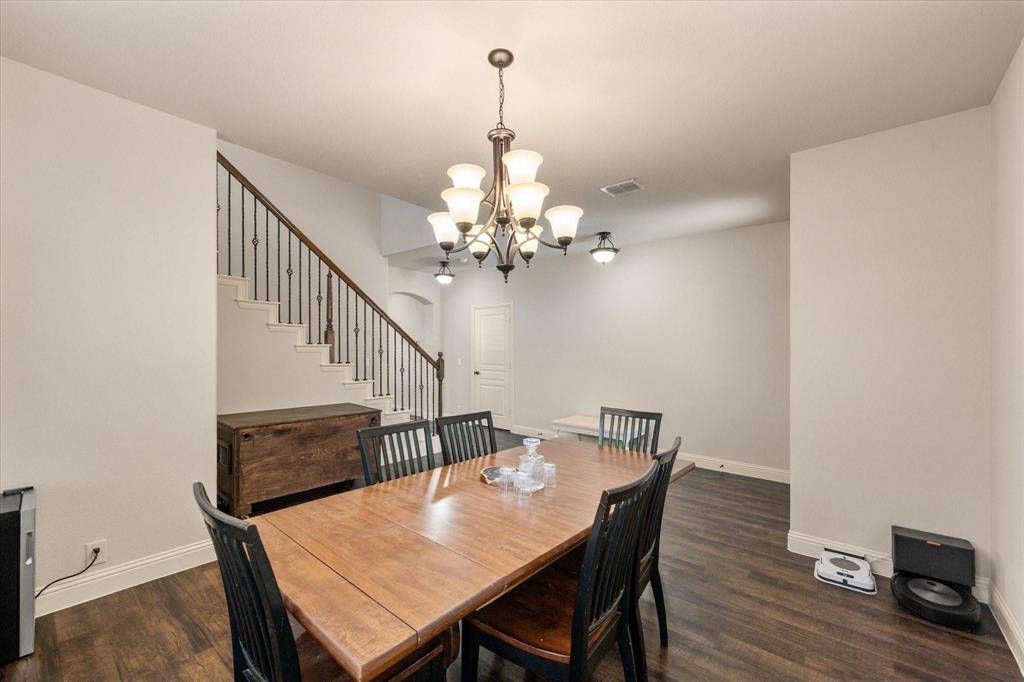 4208 Sweet Clover Lane, Fort Worth, TX 76036