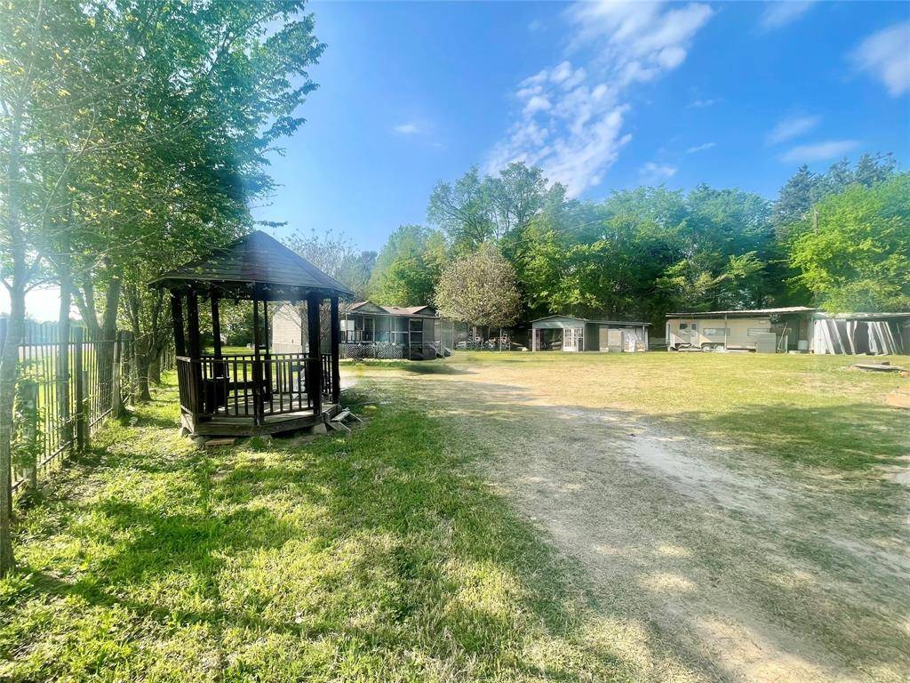 7064 State Highway 64, Ben Wheeler, TX 75754