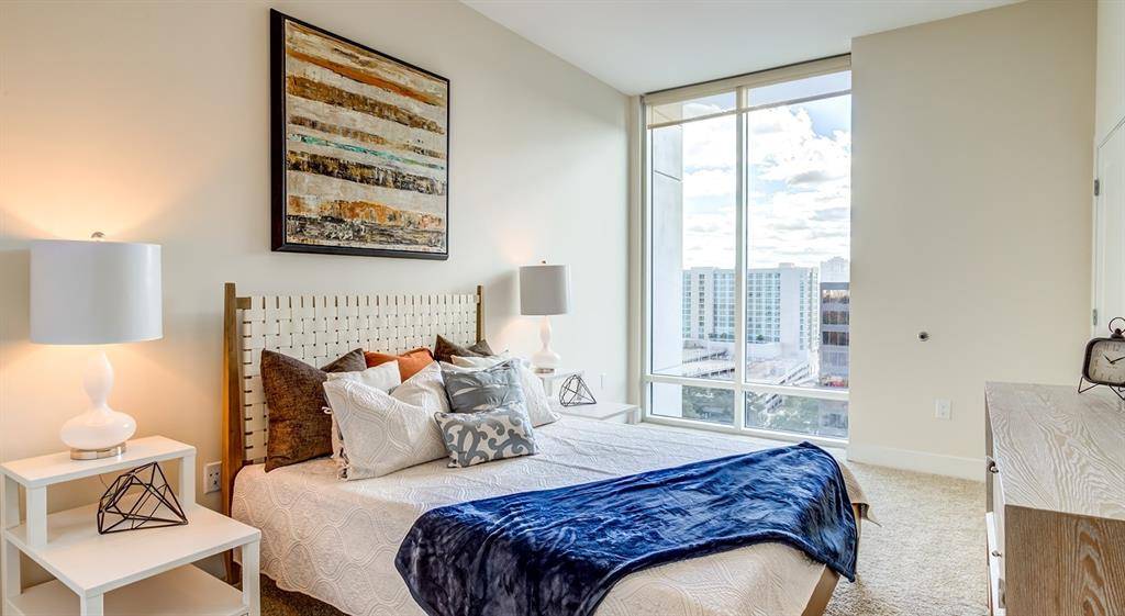 5250 Brownway Street #1901, Houston, TX 77056