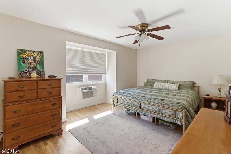 16 Deanna Dr #20, Hillsborough Twp., NJ 08844