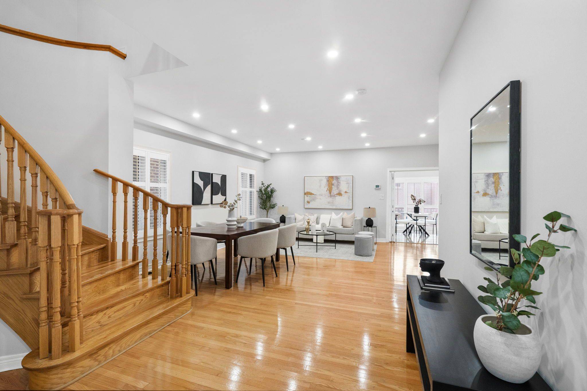 278 Williamson RD, Markham, ON L6E 1X1